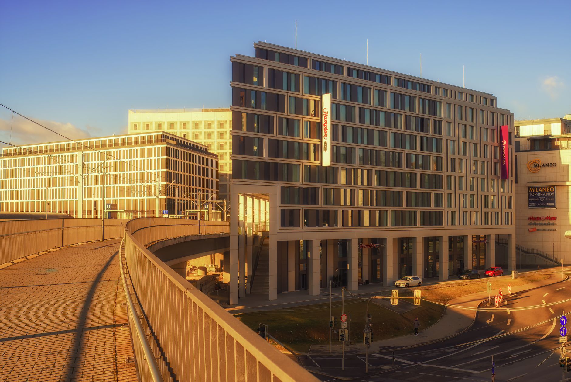 What's Going On With American Hotel Income Properties REIT LP Stock Thursday?