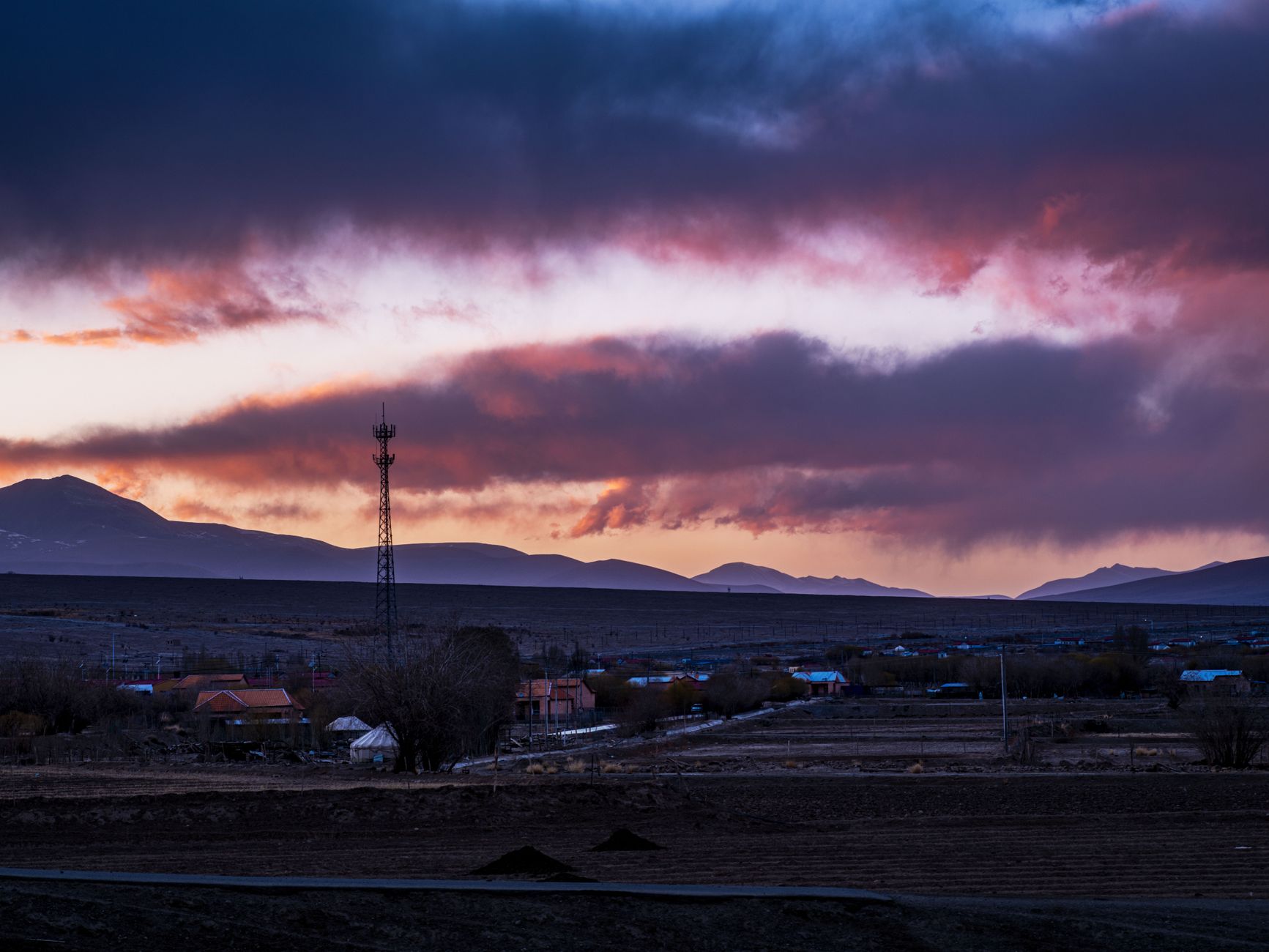 Why Meren Energy Inc. stock is rising today