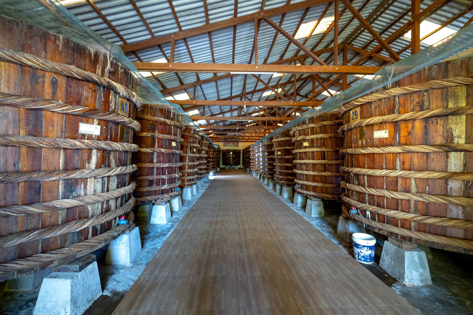 What's Going On With Andrew Peller Limited Stock Monday?