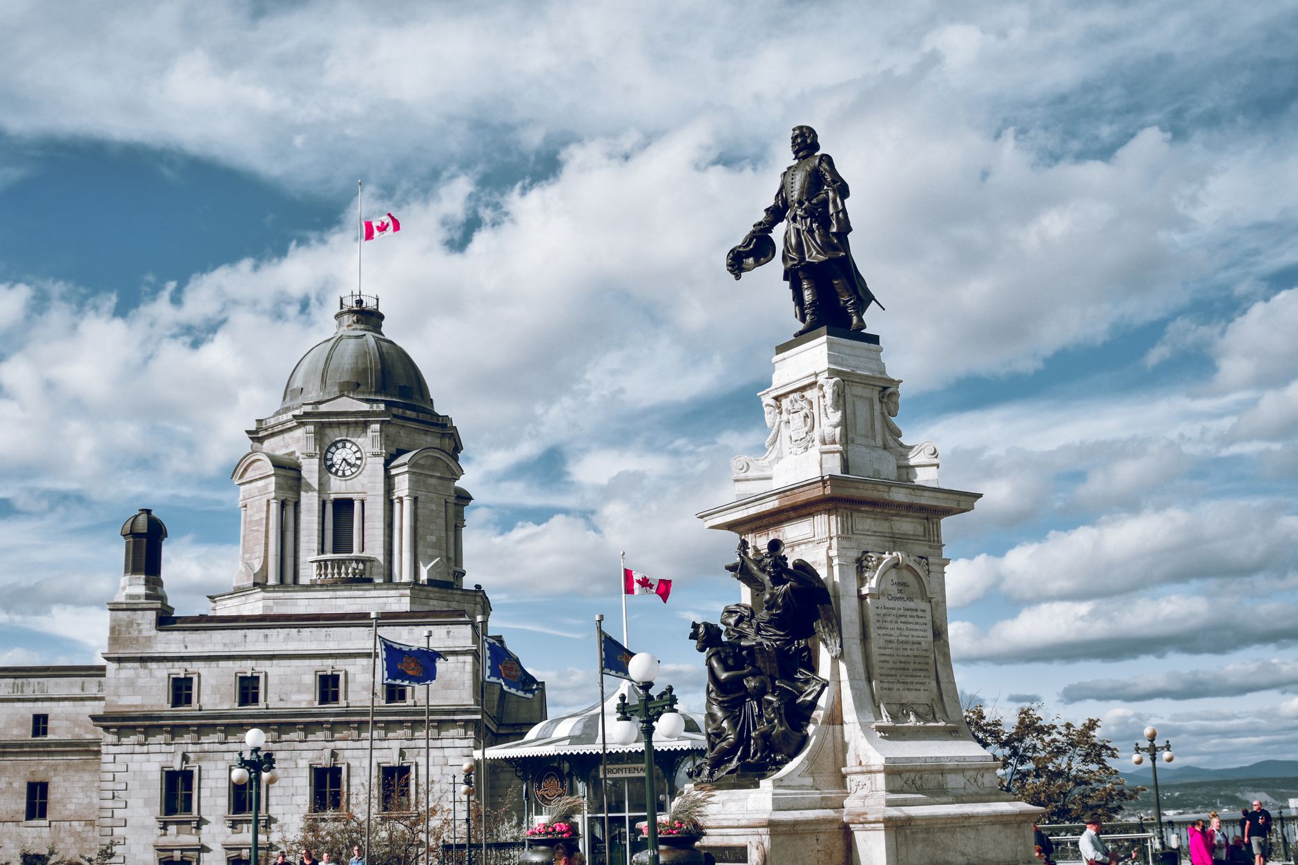 Canada's 2-Year Bond Auction: What Investors Missed
