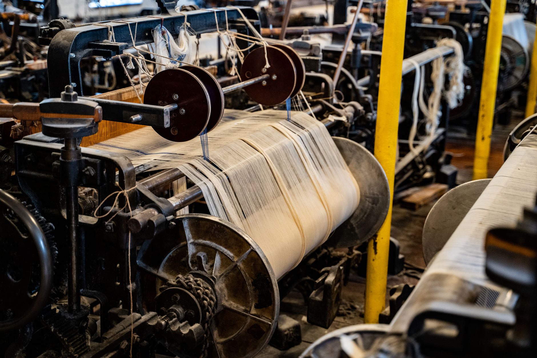 Why iFabric Corp stock is sliding today