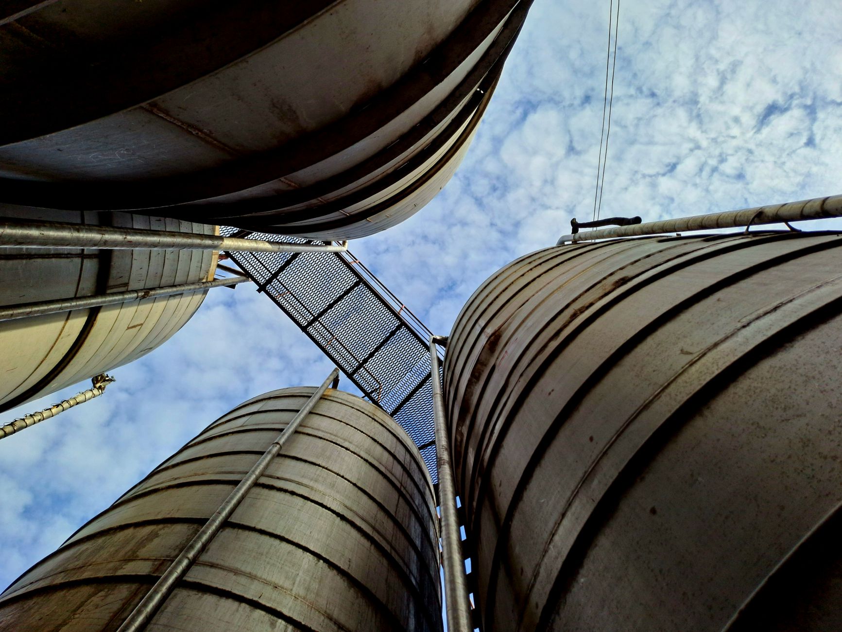 Why Desert Mountain Energy Corp stock is skyrocketing today