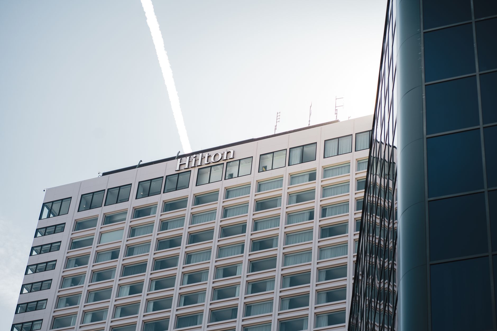 Marriott International Flashed a Golden Cross Signal: What Investors Should Know