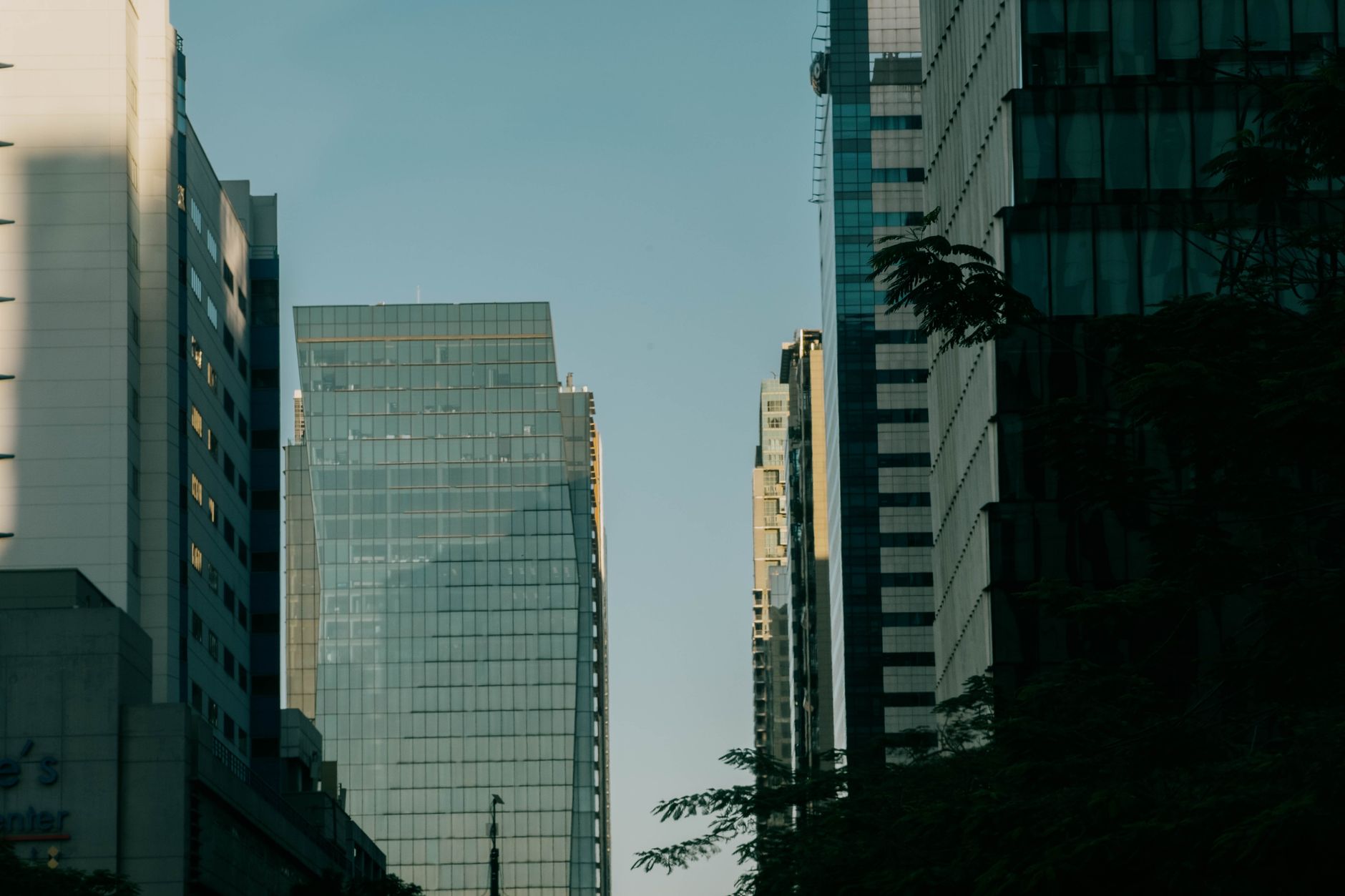 What's Going On With Alaris Equity Partners Income Trust Stock Monday?