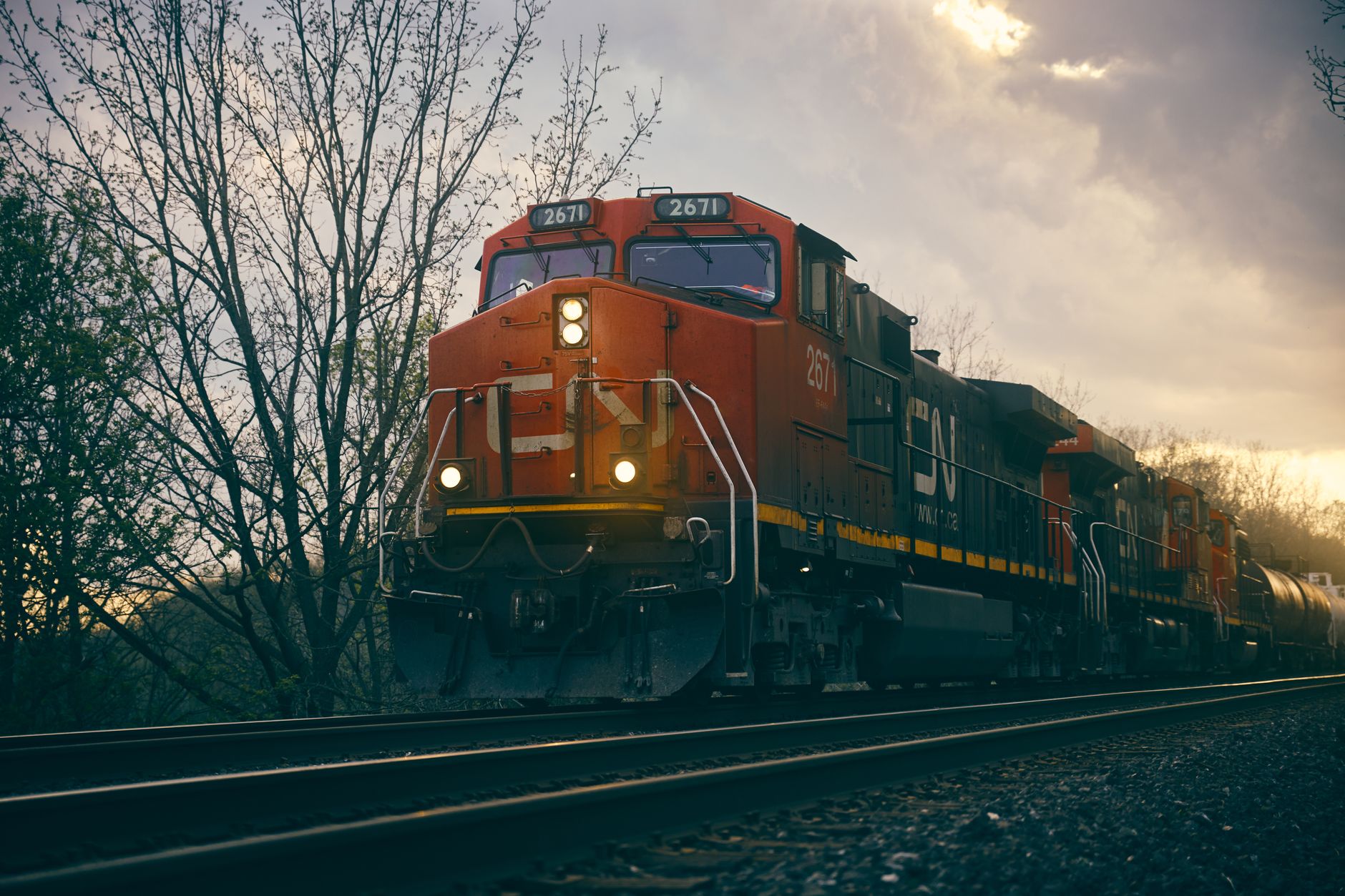 Mullen Group Ltd. (MTL.TO) Soars 8% This Week on Strong Q2 Results and Capital Expansion Plans