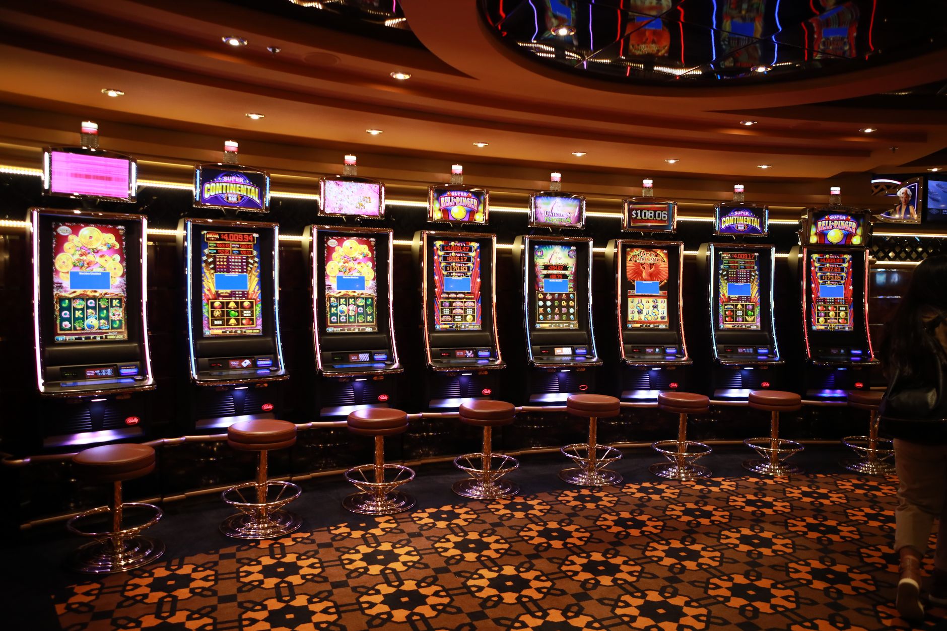 Why Jackpot Digital Inc stock is plummeting today