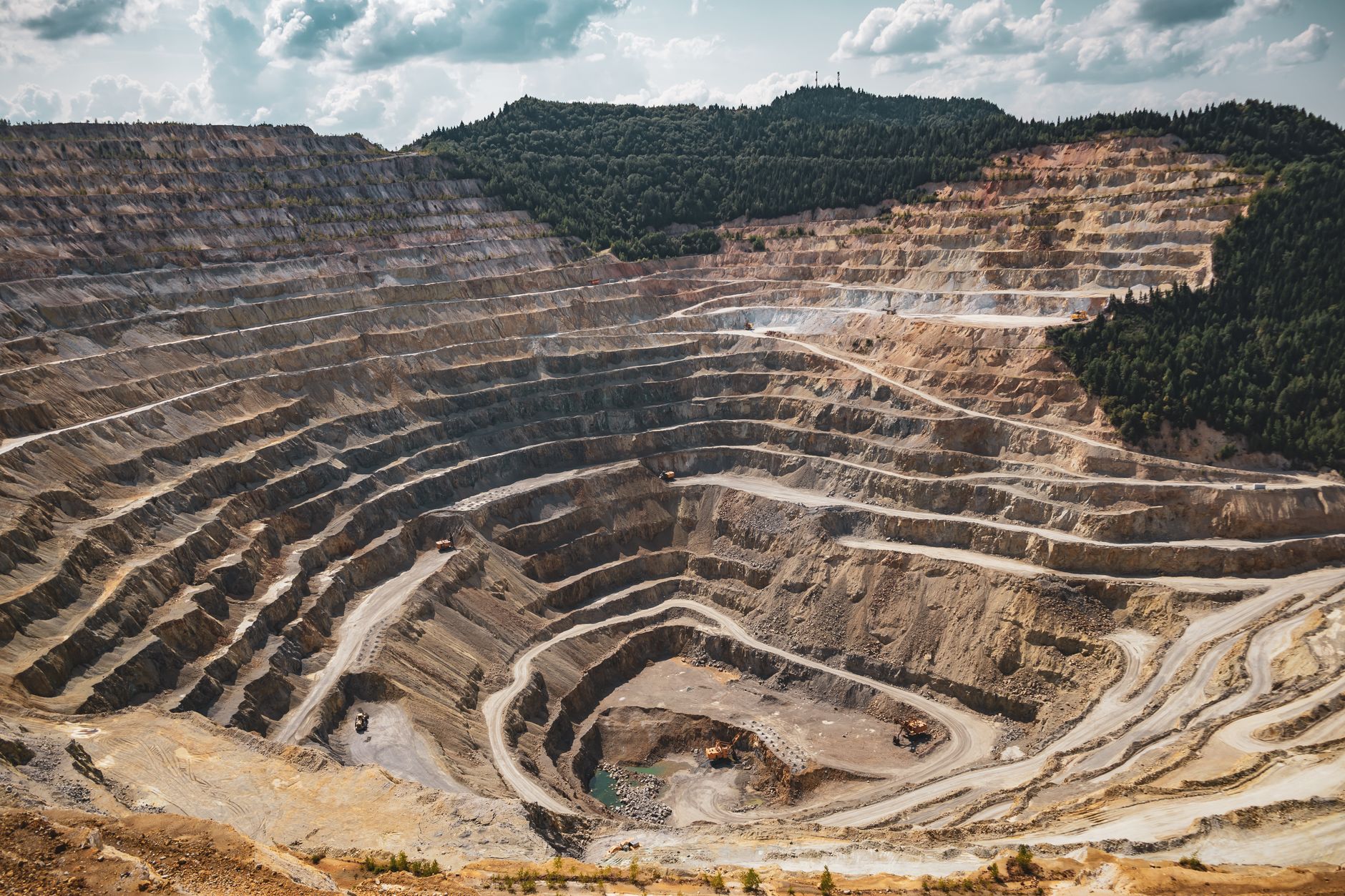 Why Carlin Gold Corporation stock is skyrocketing today