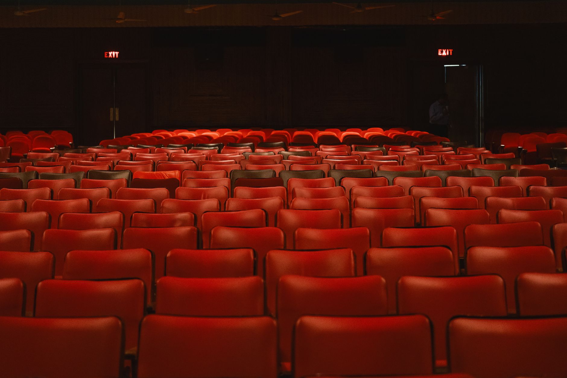Why Cineplex Inc. stock is tanking today