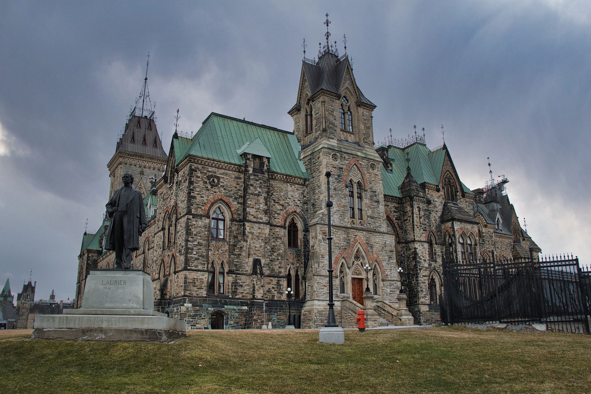 Bank of Canada’s Monetary Policy Report: What Investors Should Watch