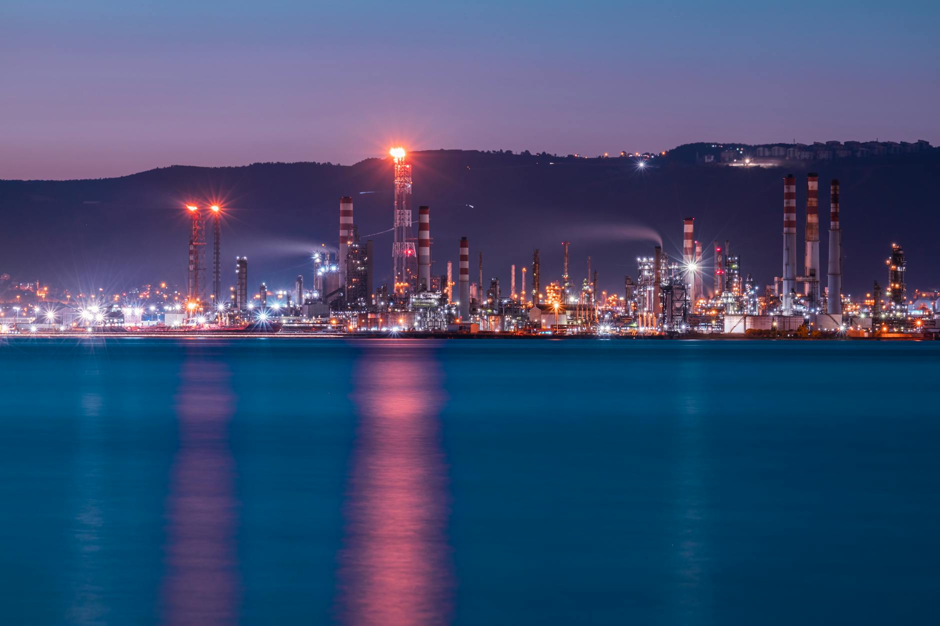 Strathcona Resources Climbs 9% This Week as Oil Prices Stabilize