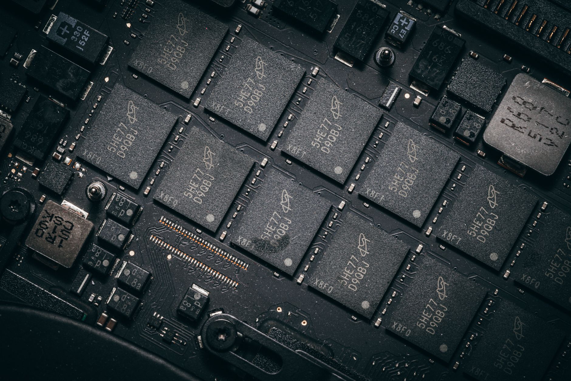 Why Broadcom stock is rising today