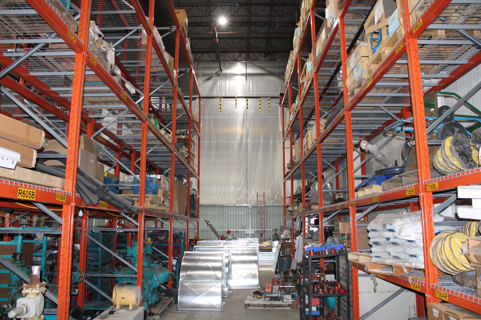 Why Fastenal stock is sliding today