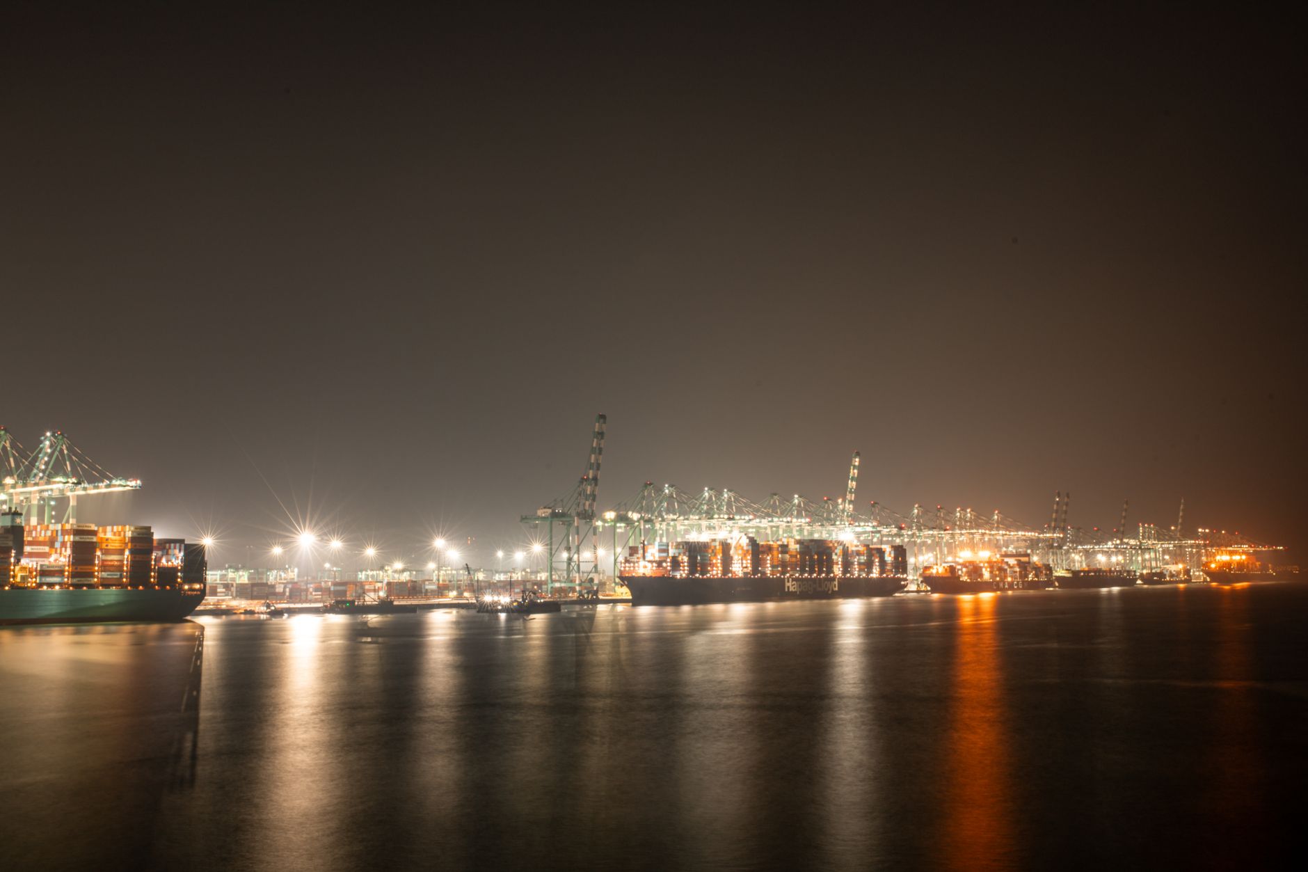 Canada's Exports Expected to Show Growth in August — Will They Meet Estimates?