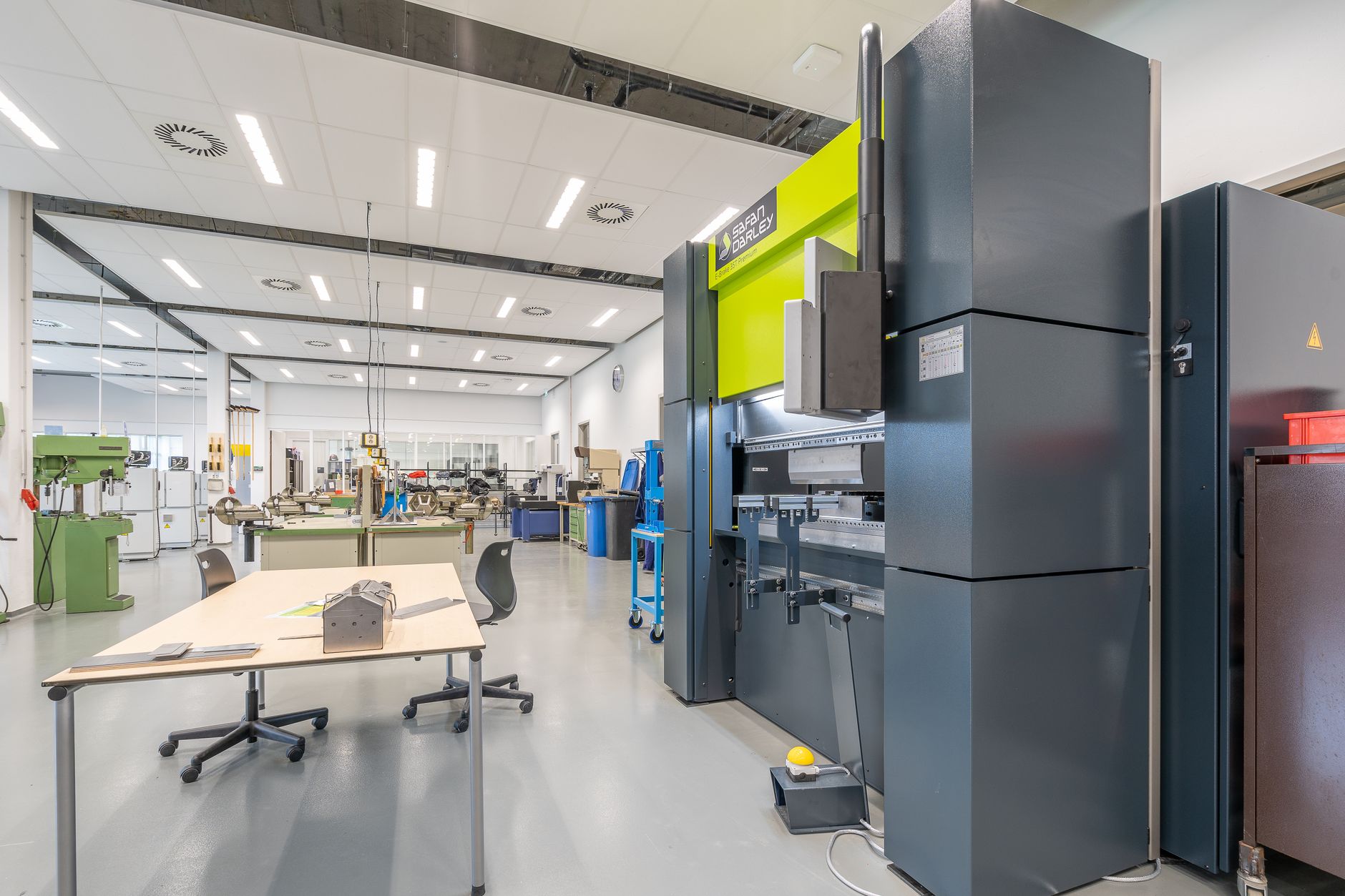 Evertz Technologies Surprises with Q2 Earnings Beat — What It Means for Investors