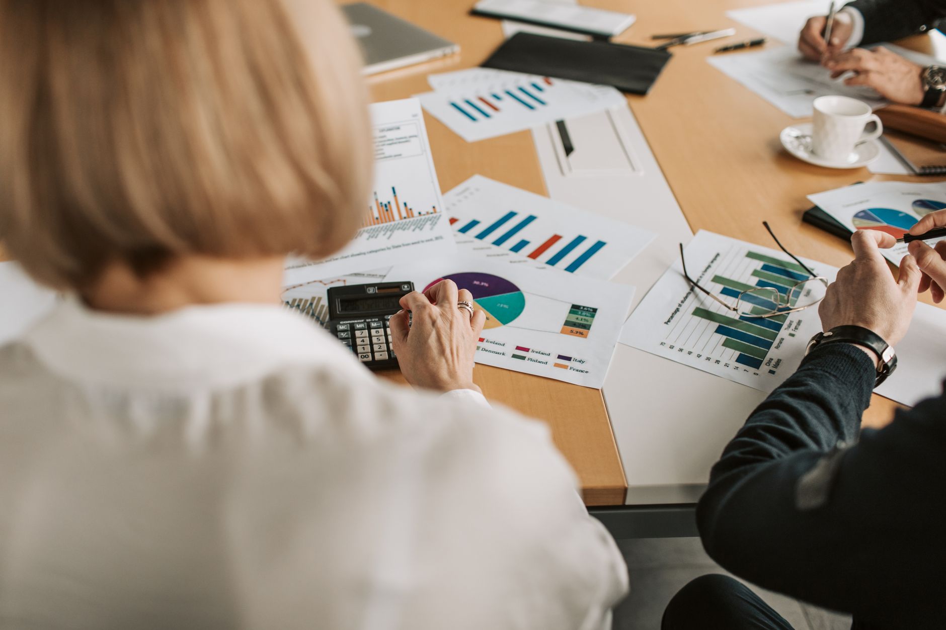 Why Tucows Inc. stock is plummeting today