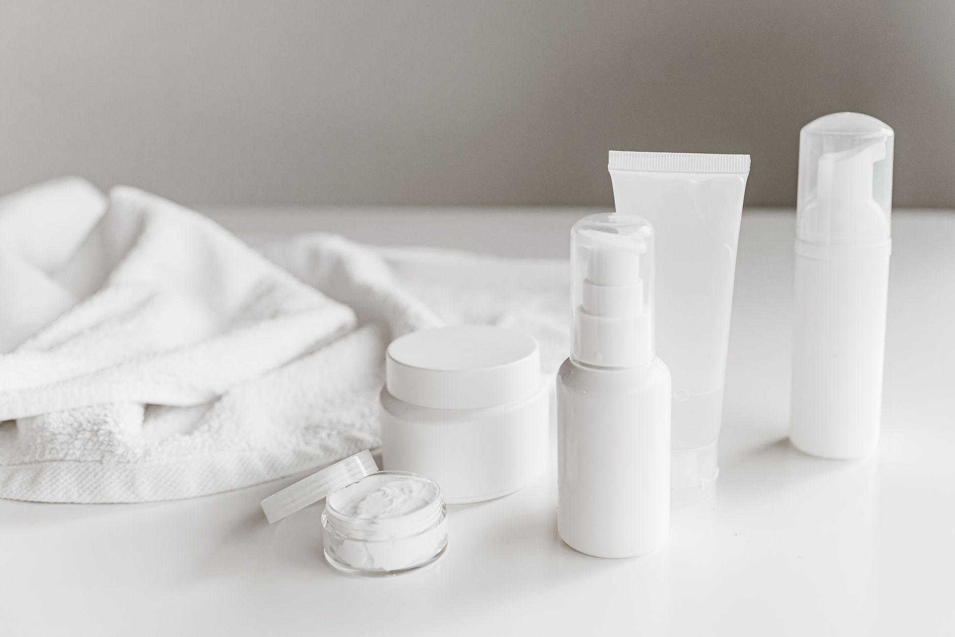 Bausch + Lomb Corp. (BLCO.TO) Sees 7% Slide This Week Amid Leadership Changes