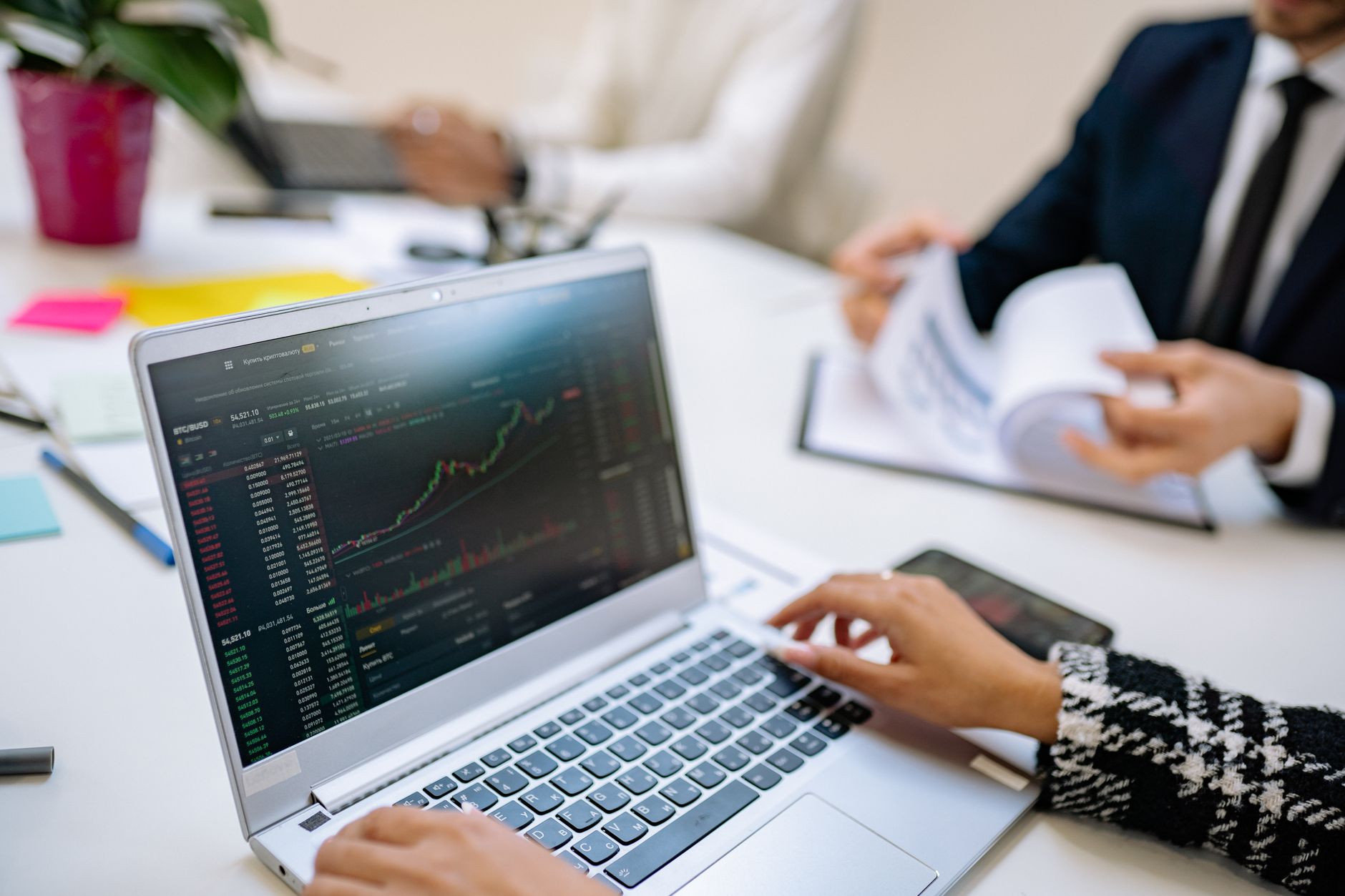 Why Coinbase stock is rising today