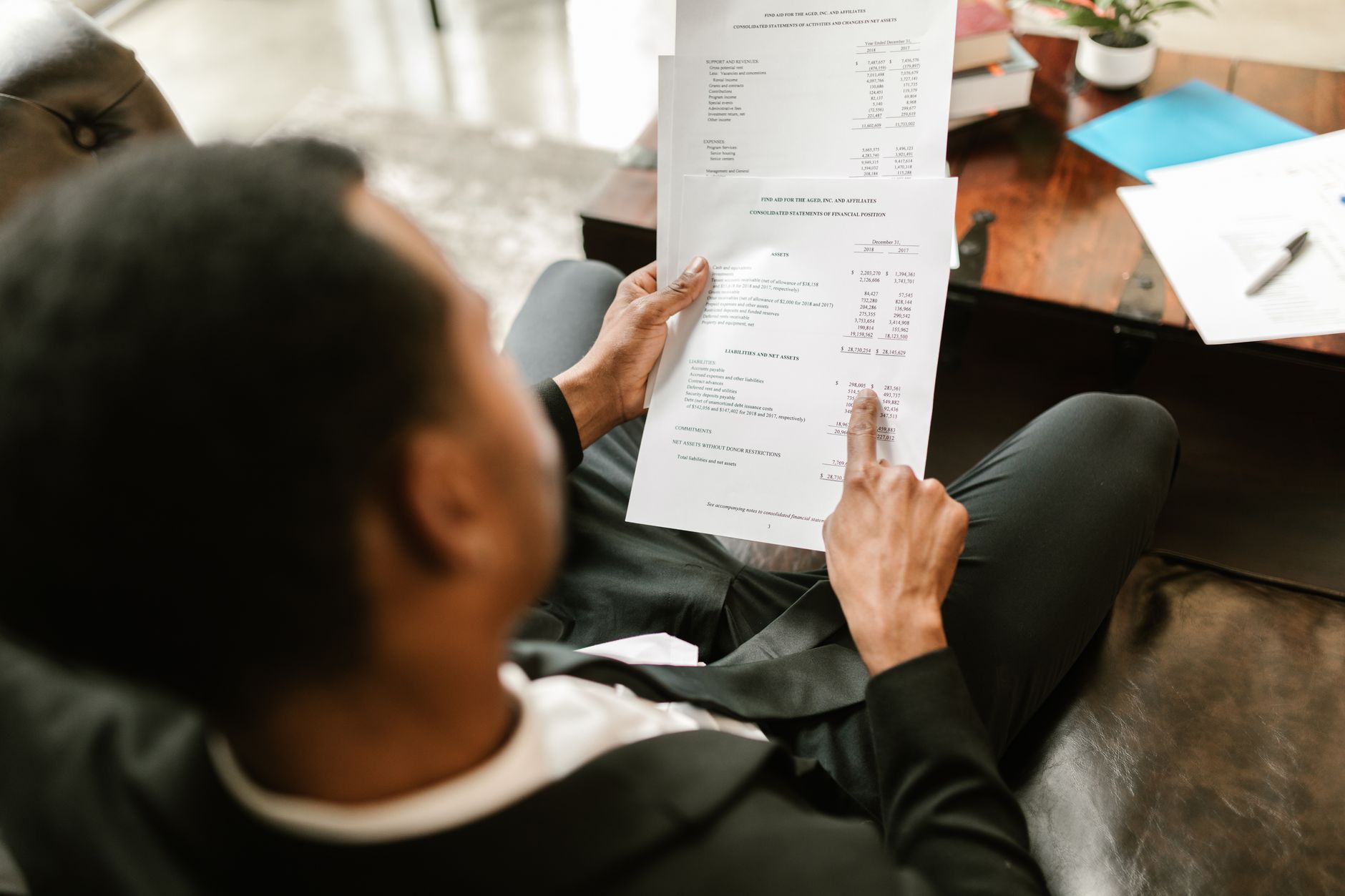 Thomson Reuters Launches AI for Tax and Audit: What Investors Should Know