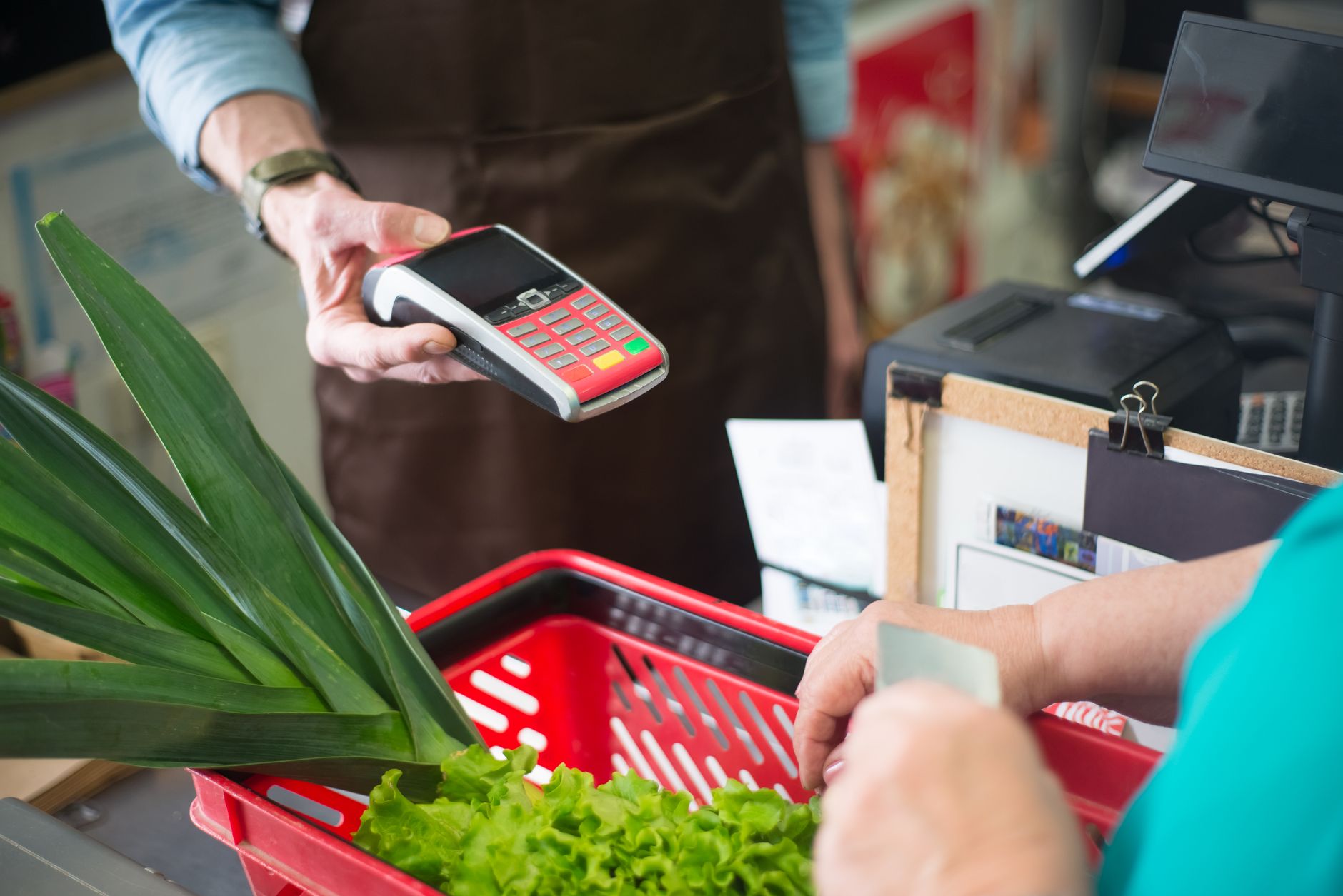Retail Sales Ex Autos Expected to Surge — What This Means for Canadian Consumers