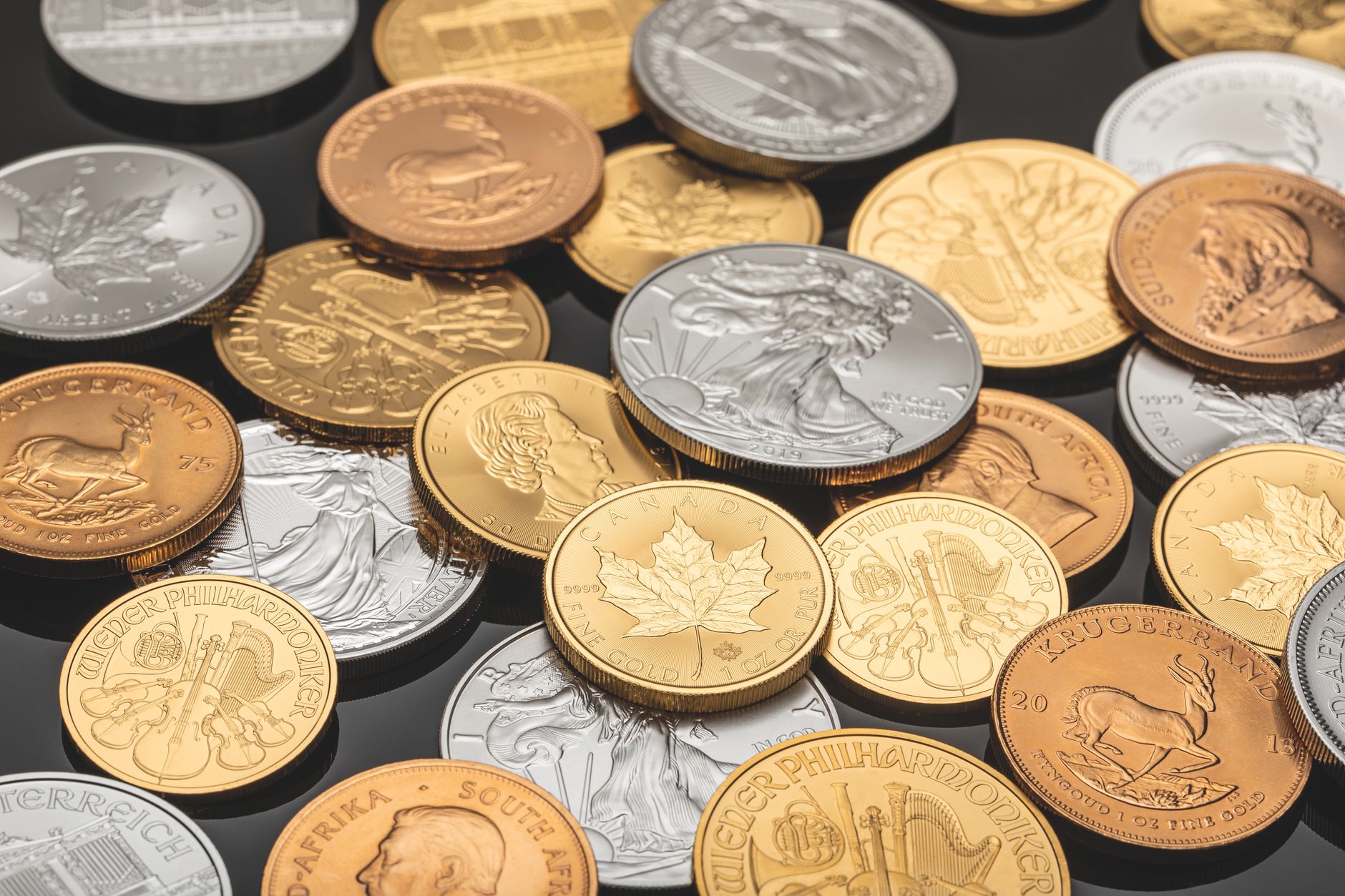 CFTC CAD Speculative Net Positions Drop Sharply to -53.2 — What It Means for the Loonie