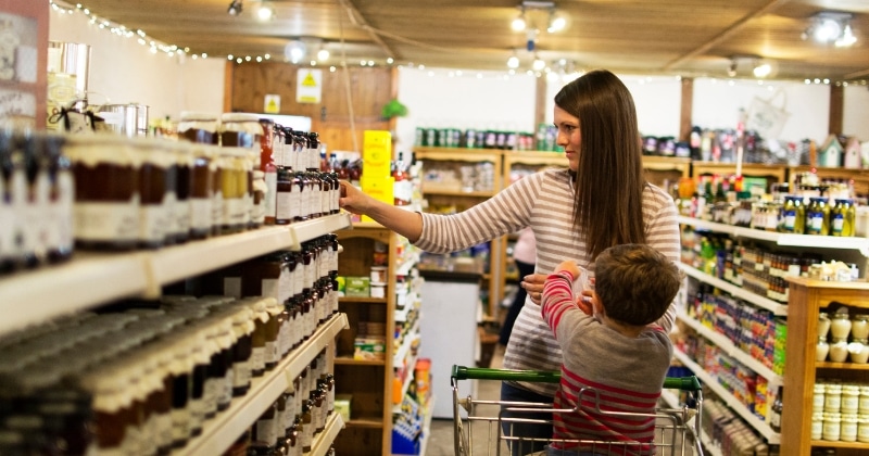 Cost To Have A Child In Canada: How Much Will You Spend? (2026)
