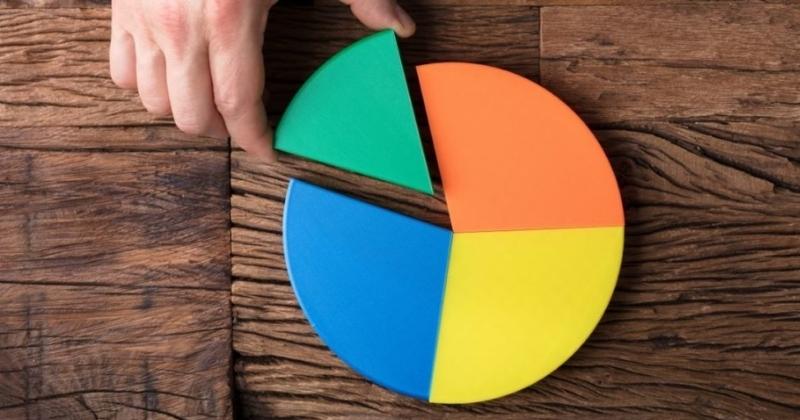 Robo-advisors vs ETFs: which one should you choose in 2026?