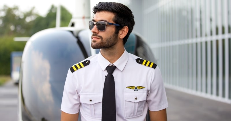 What Is The Salary Of A Pilot In Canada? (2026)